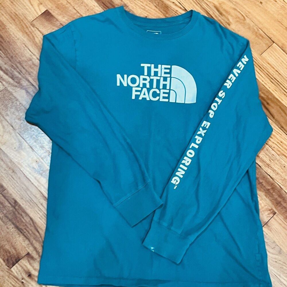 The North Face Men’s L Long Sleeve Graphic Tee Green Never Stop Exploring